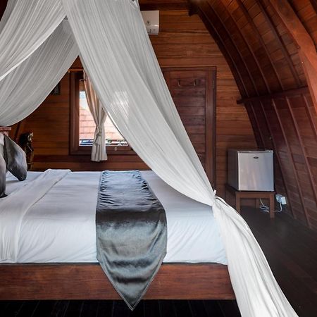 Melasti Beach Bungalows Amed Dış mekan fotoğraf